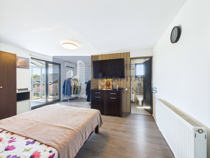 Crevedia, 4 camere, casa de vanzare,